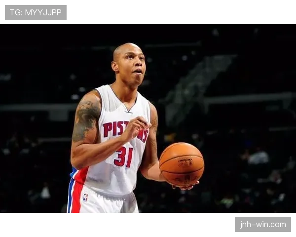 卡隆·巴特勒无球跑动制造空位，拉开空间效率提升