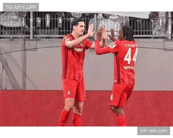 曼联赢球难掩隐患，防守漏洞与进攻乏力问题持续显现